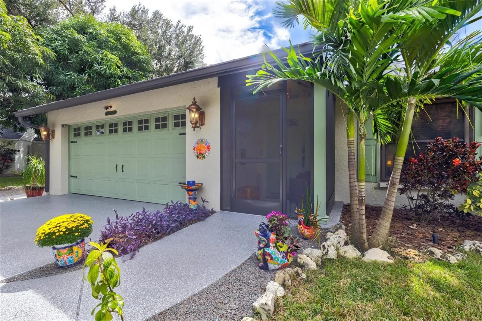 4250 KING RICHARD LN