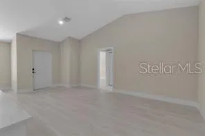 23367 MAYVILLE AVE