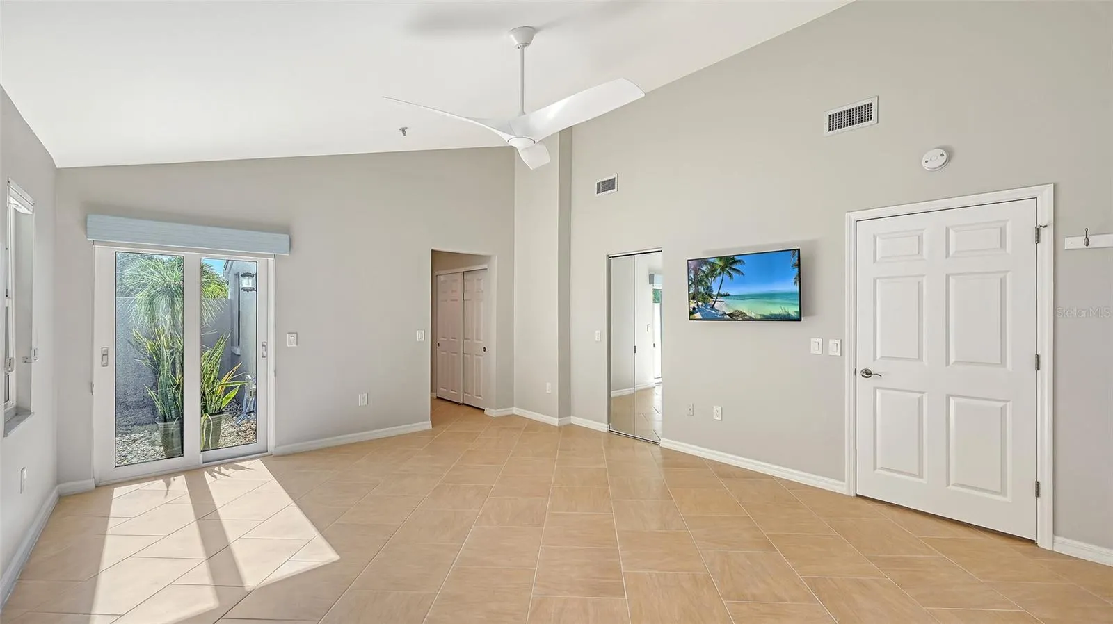2245 HARBOURSIDE DR #101 #101
