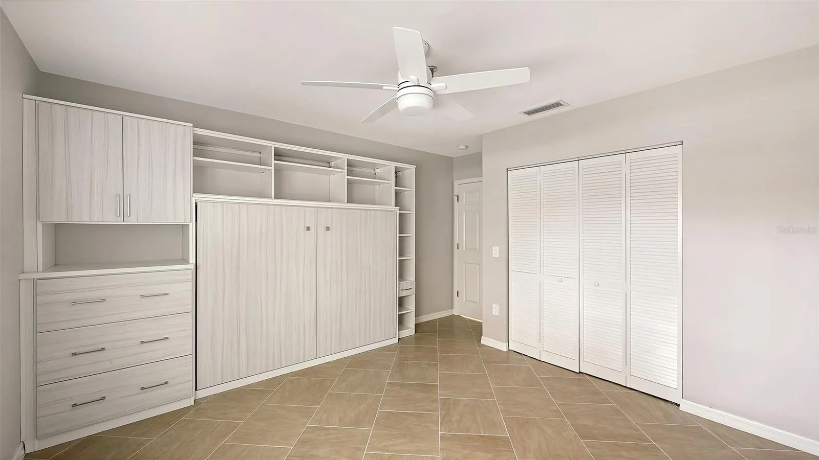 2245 HARBOURSIDE DR #101 #101