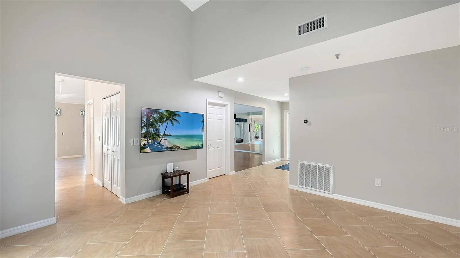 2245 HARBOURSIDE DR #101 #101