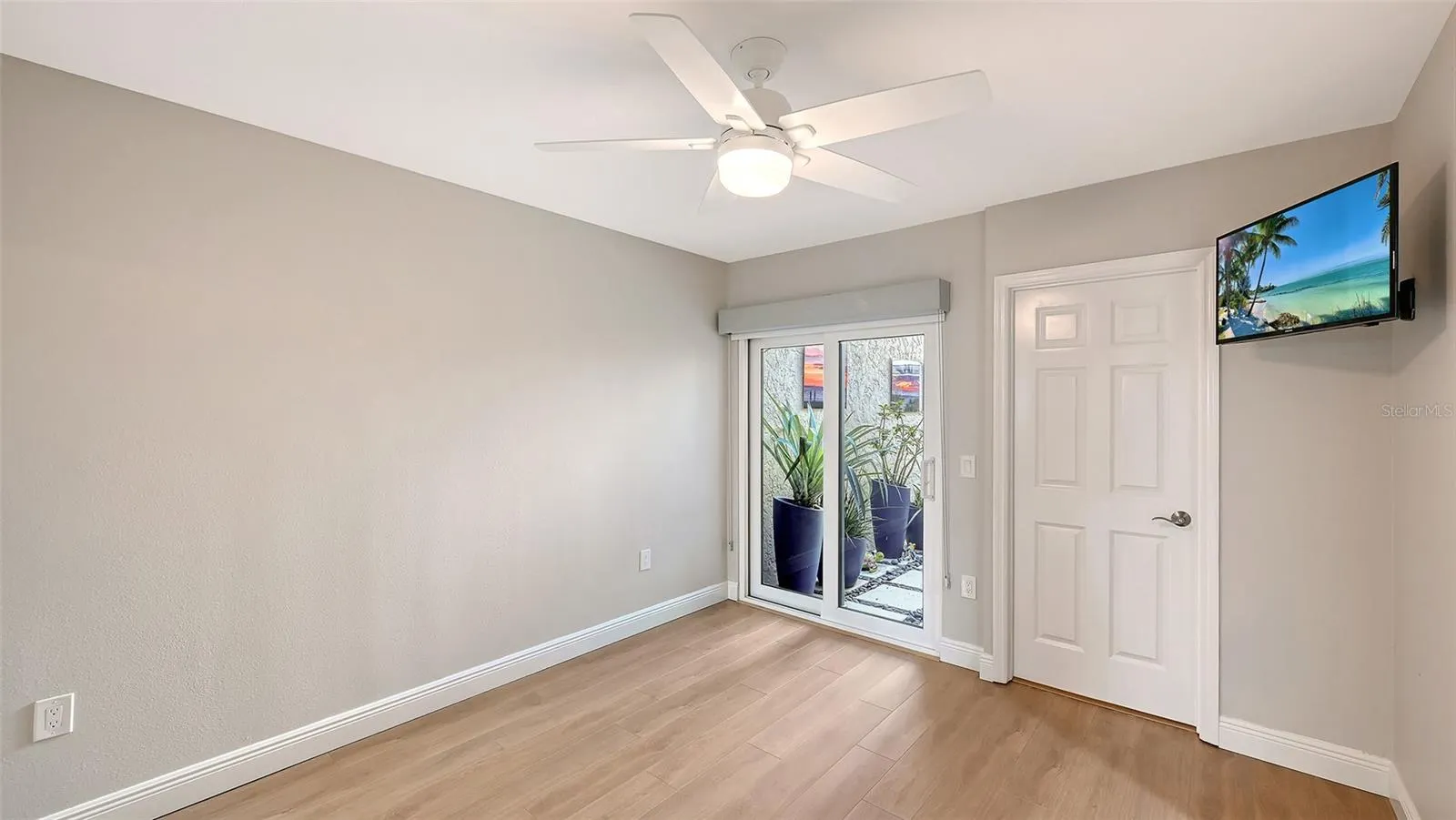2245 HARBOURSIDE DR #101 #101