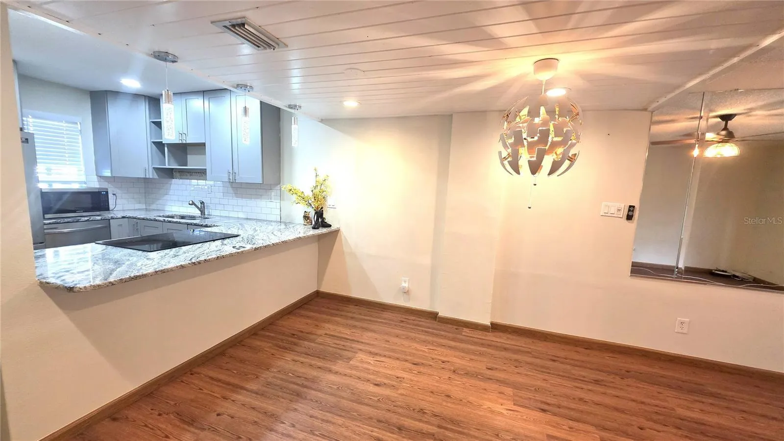 4001 BENEVA RD #209 #209