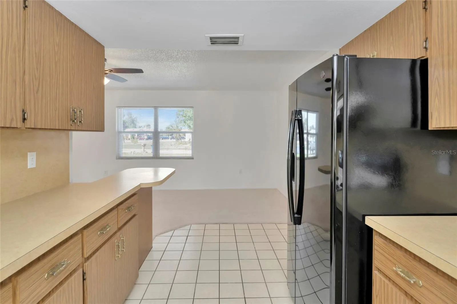 102 SANDHURST DR