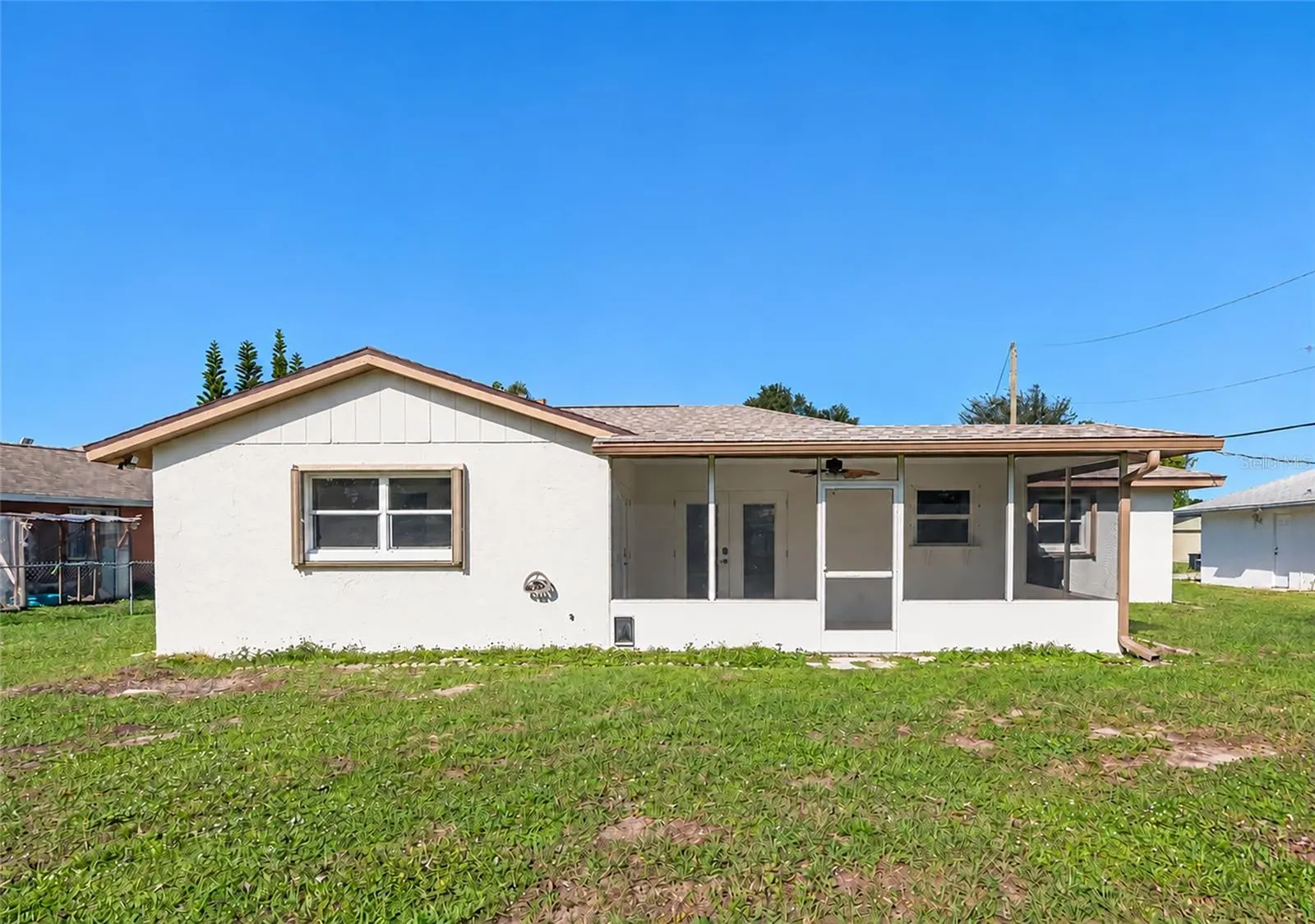 102 SANDHURST DR