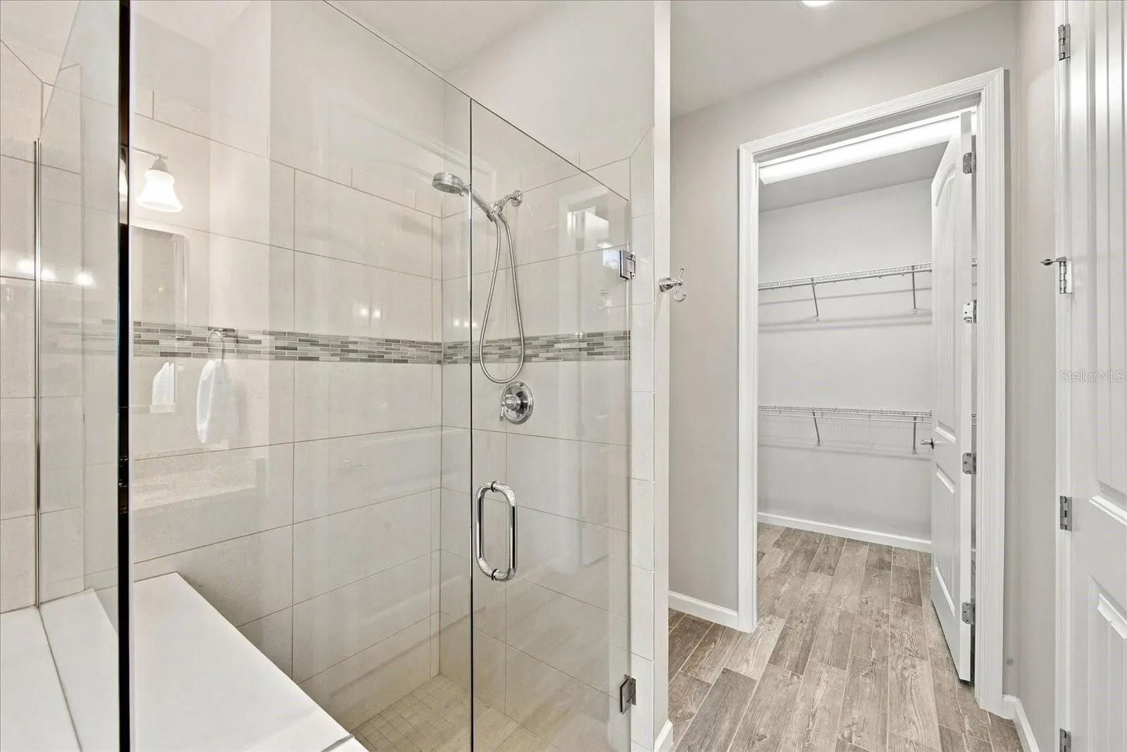 16942 WINTHROP PL