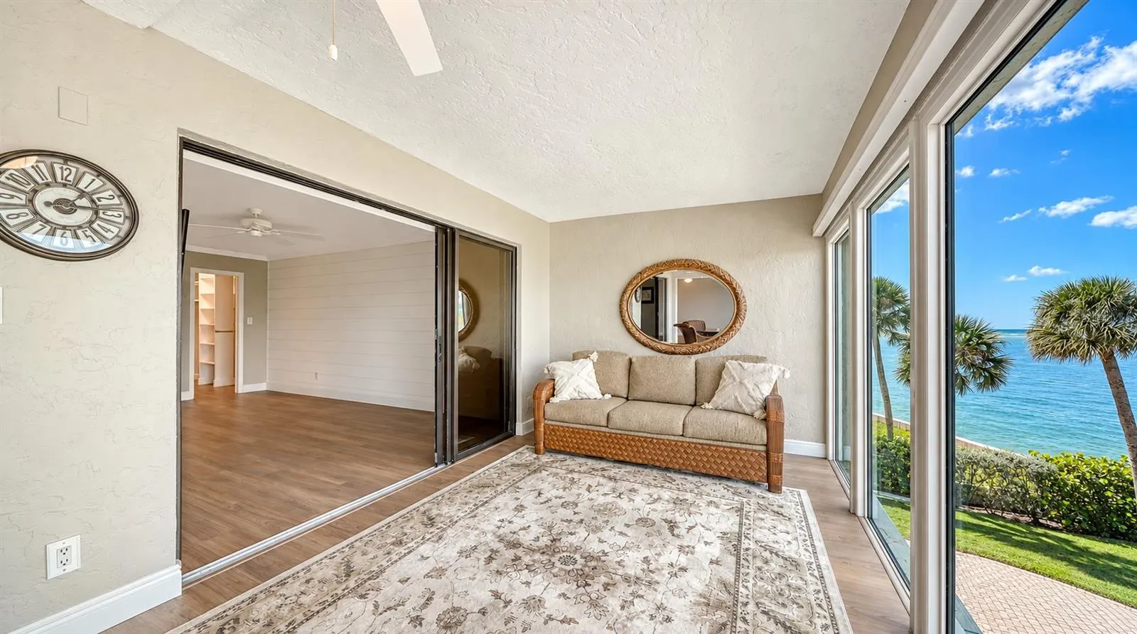 4712 OCEAN BLVD #W5 #W5