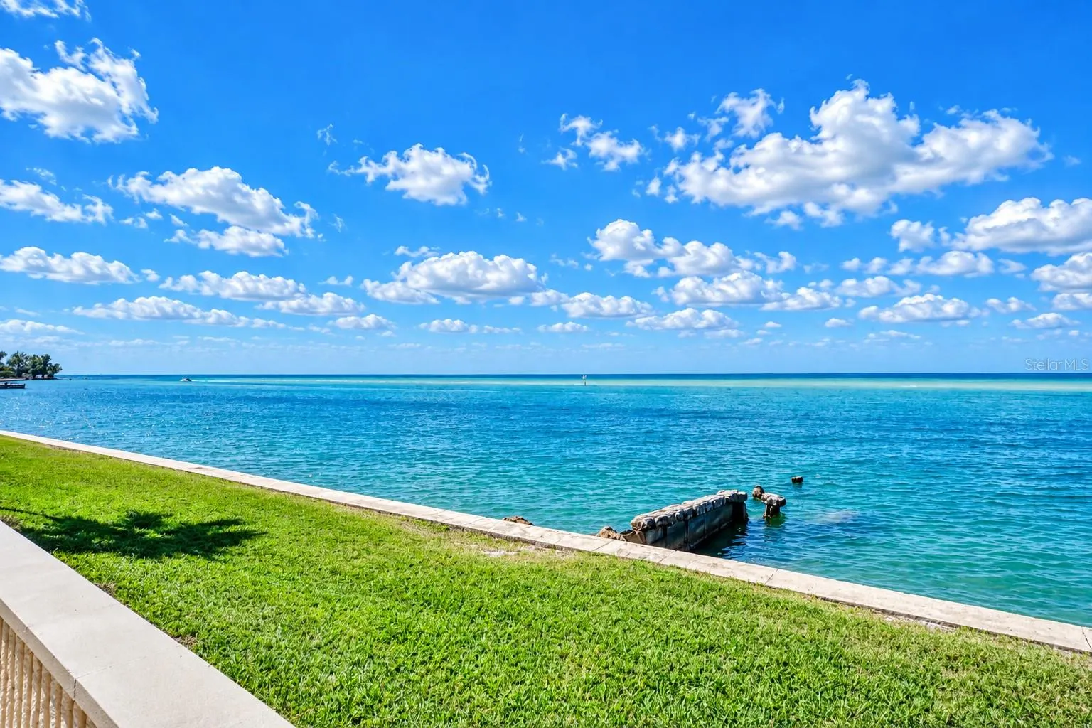 4712 OCEAN BLVD #W5 #W5
