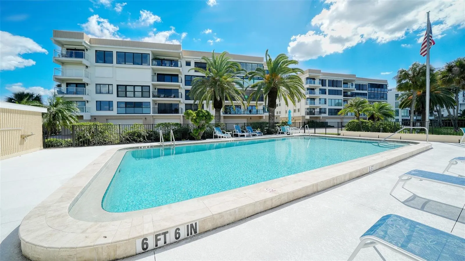 4712 OCEAN BLVD #W5 #W5
