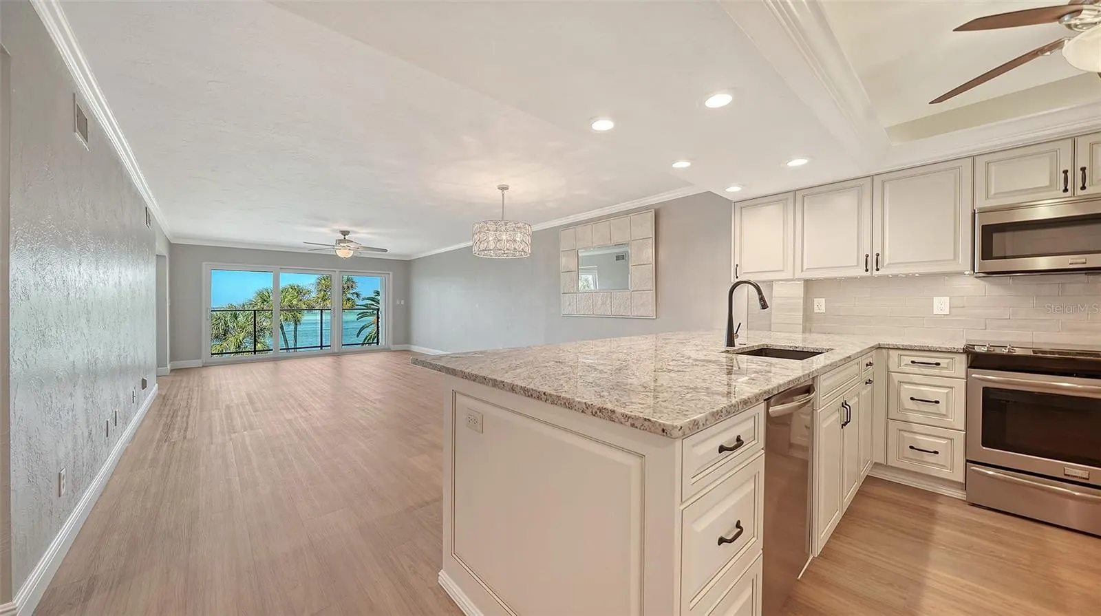 4712 OCEAN BLVD #W5 #W5