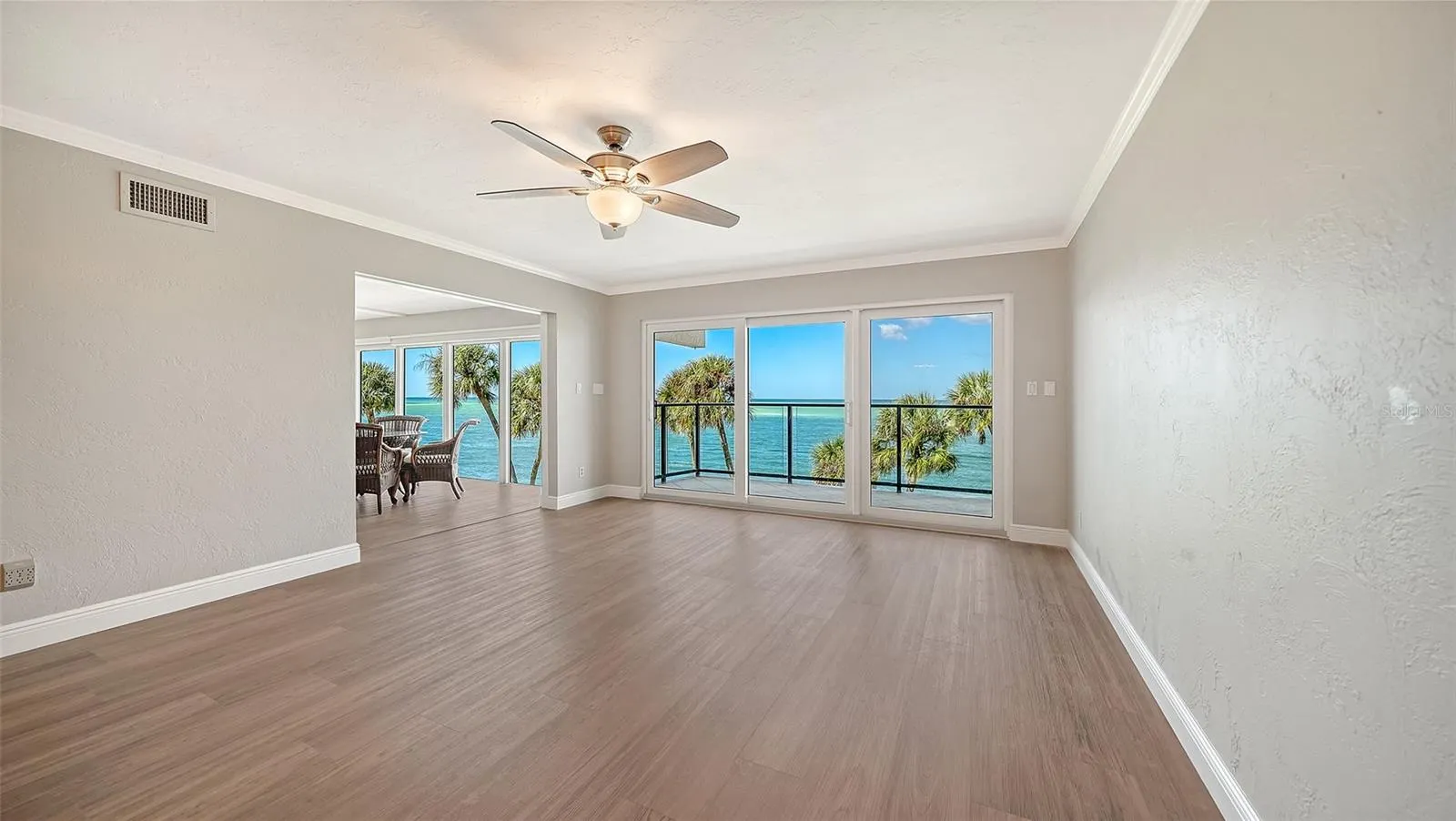4712 OCEAN BLVD #W5 #W5