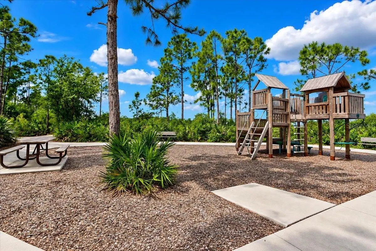 12660 SAGEWOOD DR