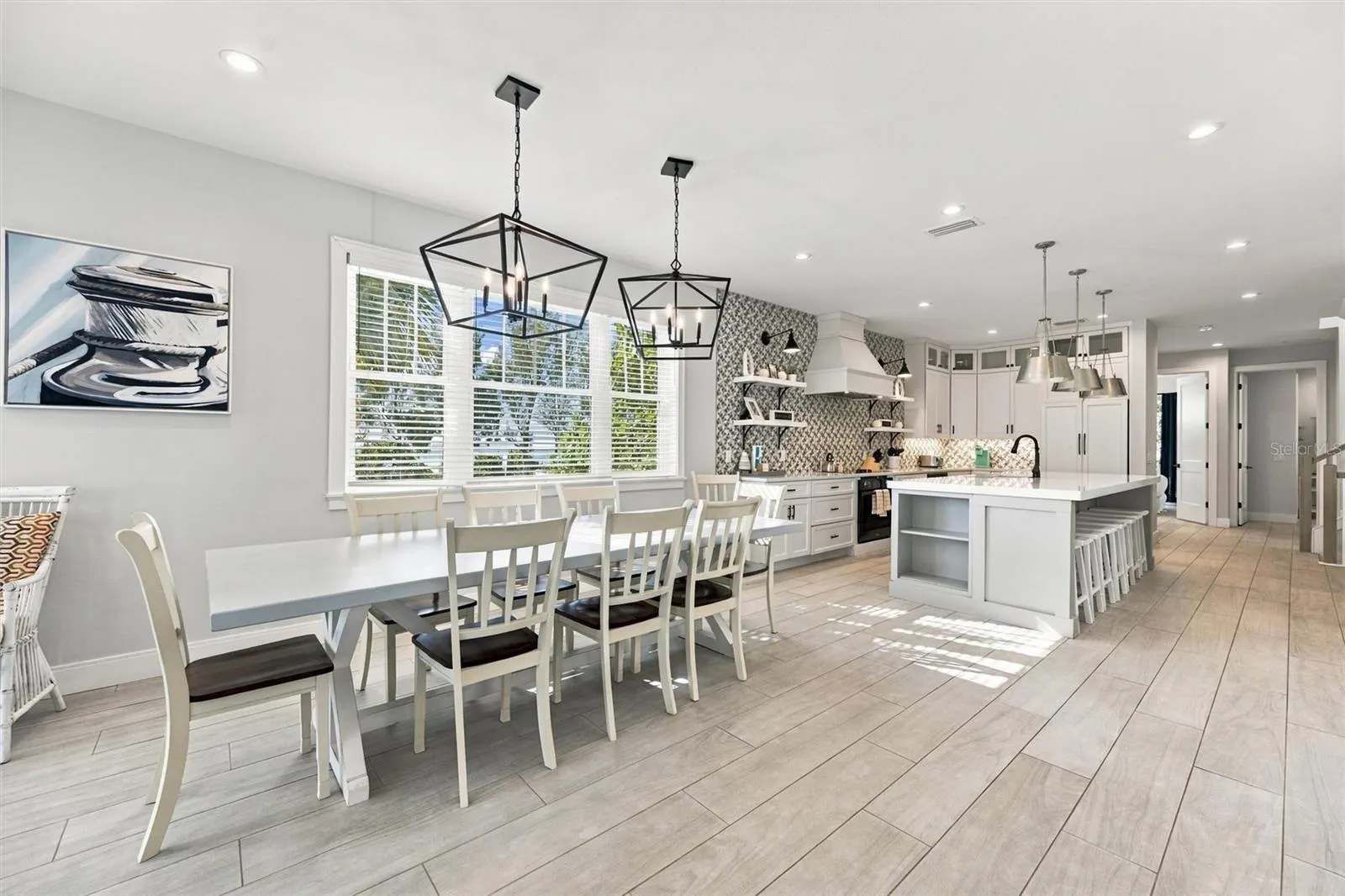 104 5TH ST S