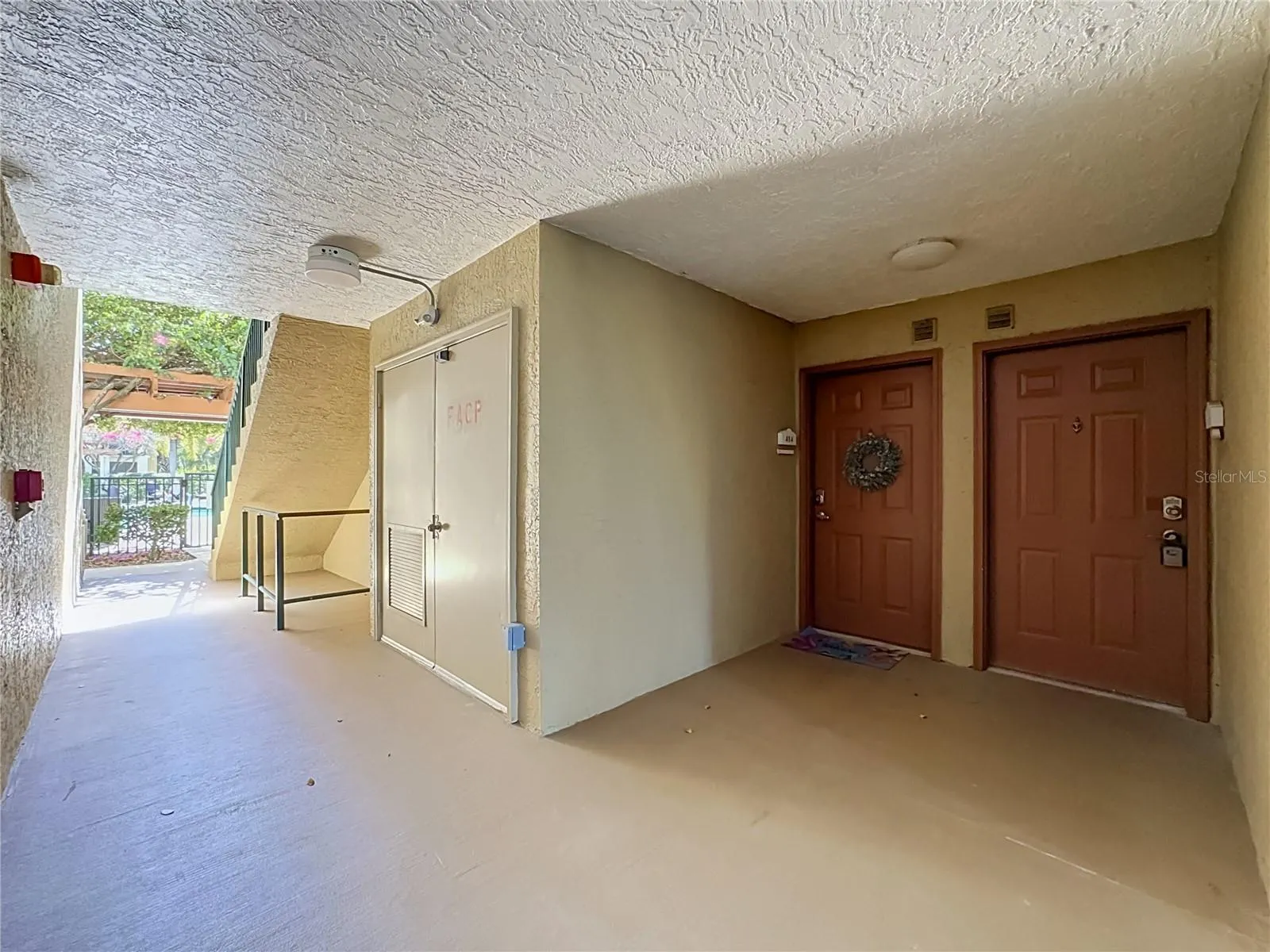 8880 COLONNADES CT W #413 #413