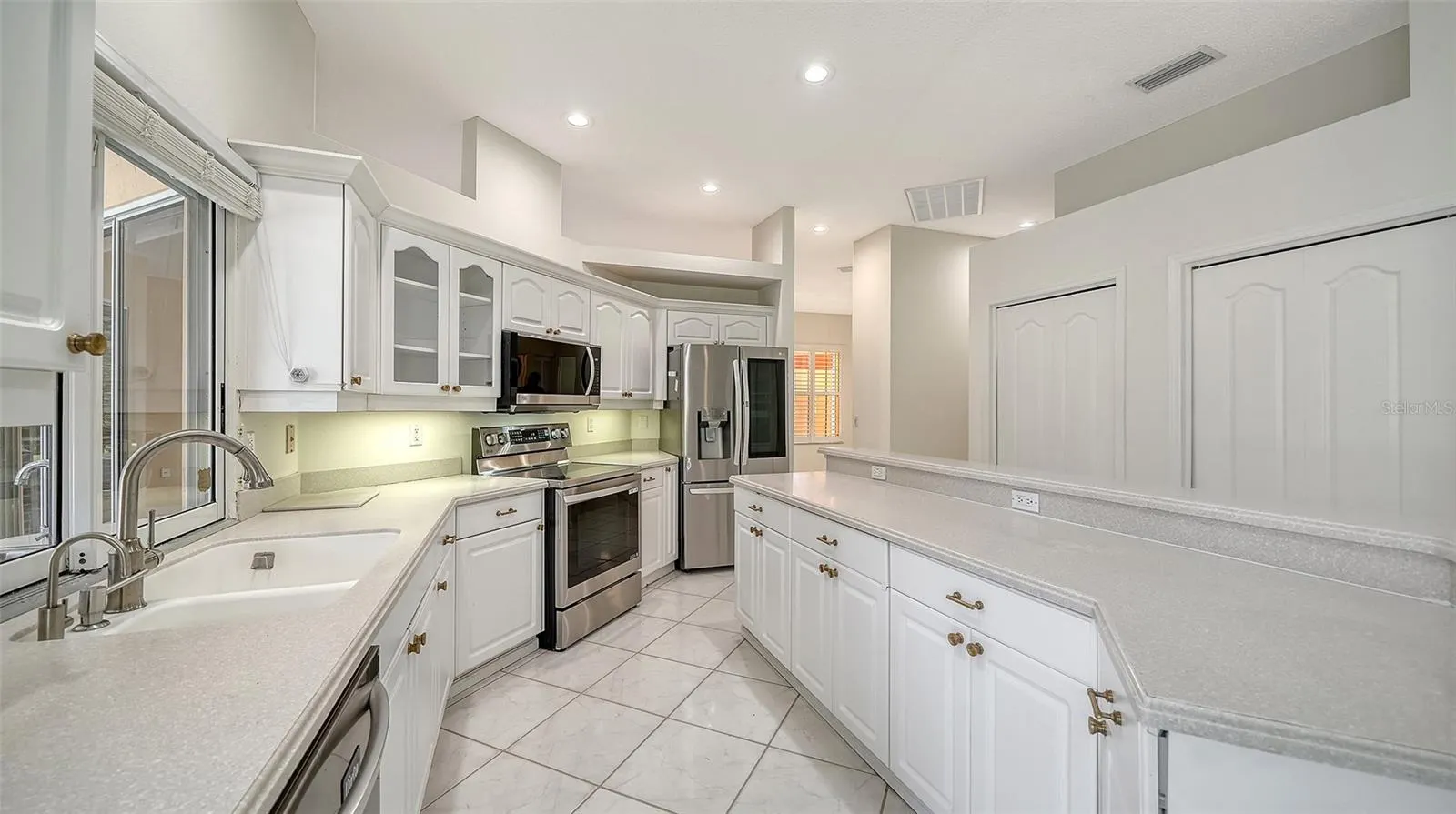9488 HAWKSMOOR LN