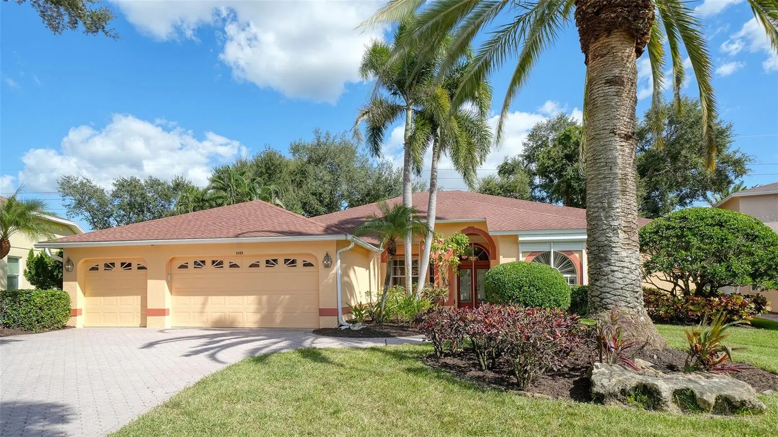 9488 HAWKSMOOR LN