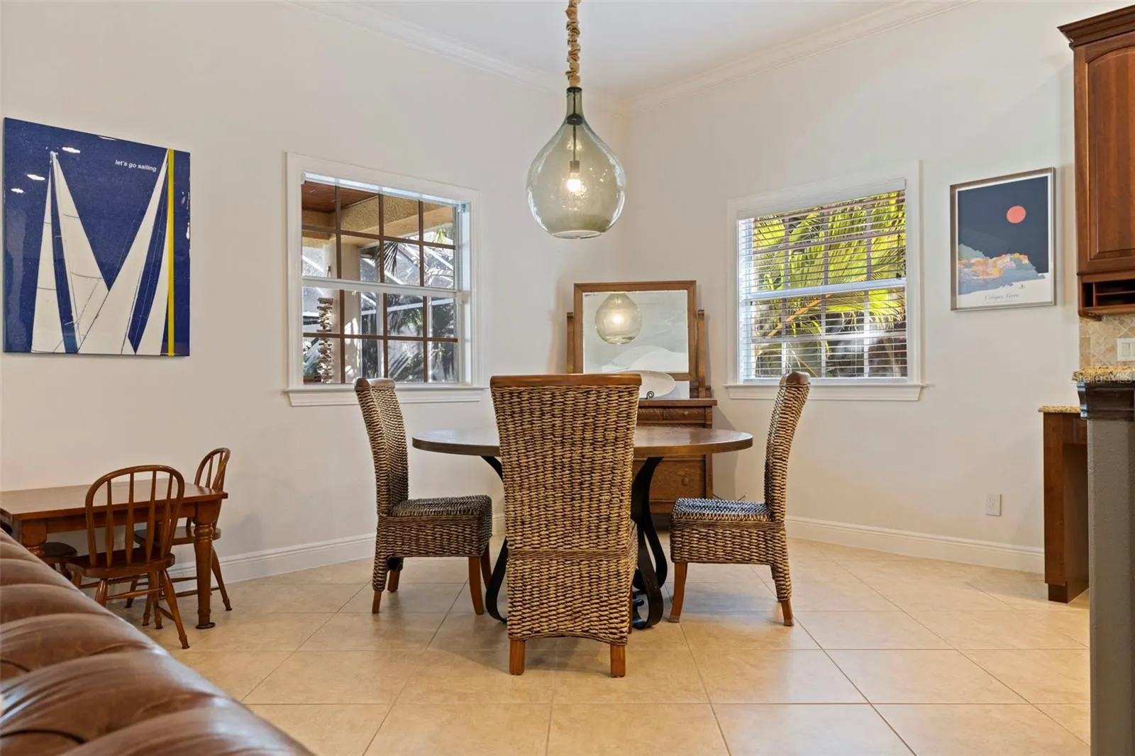 647 SANTA MARIA DR