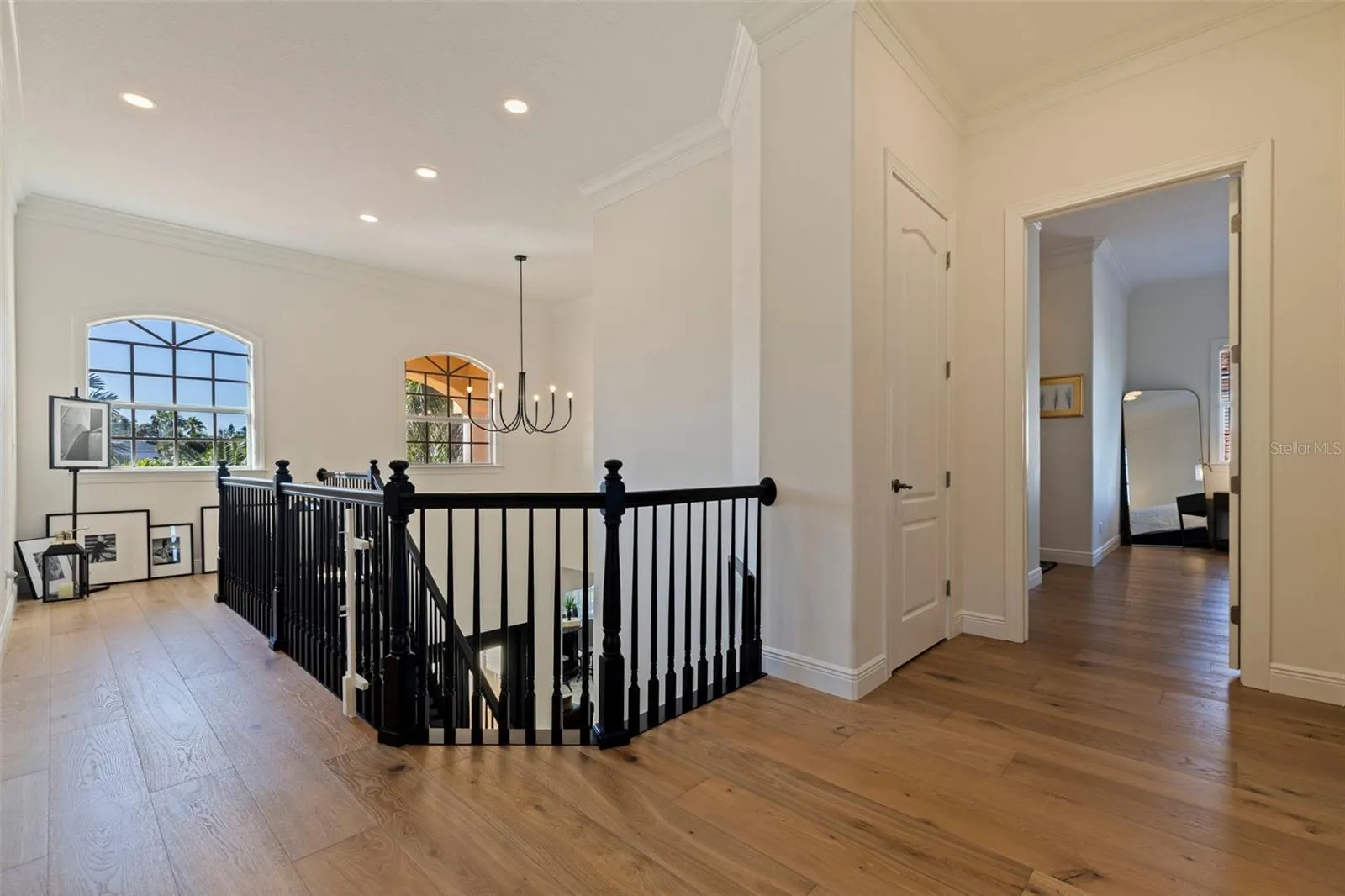 647 SANTA MARIA DR