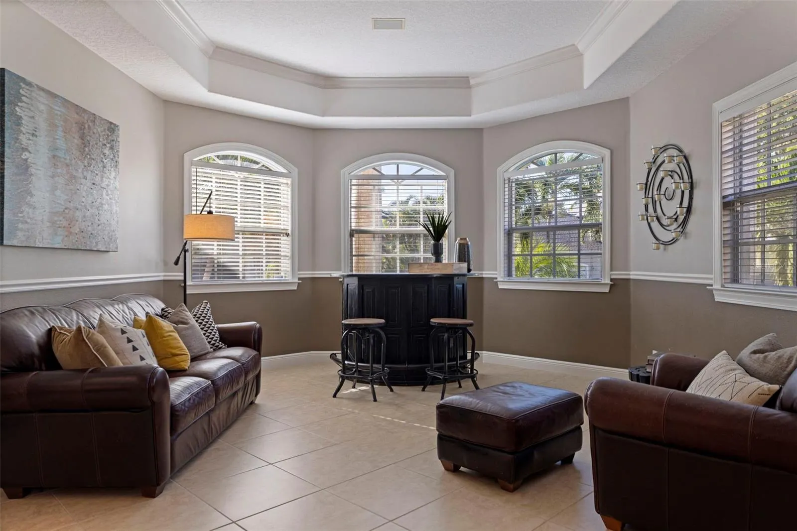 647 SANTA MARIA DR