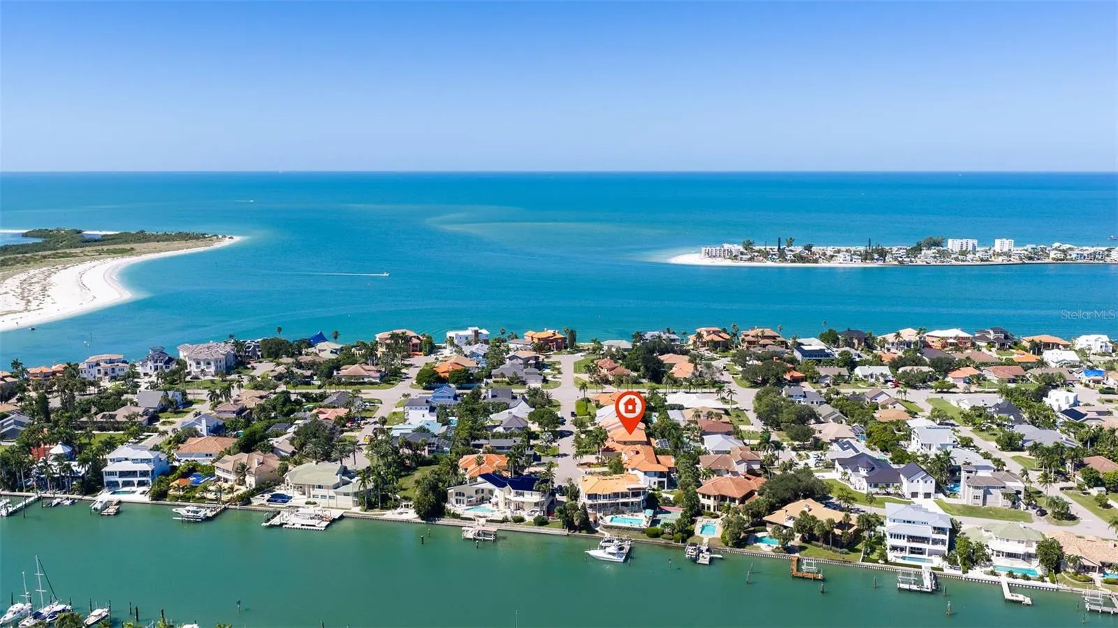 647 SANTA MARIA DR