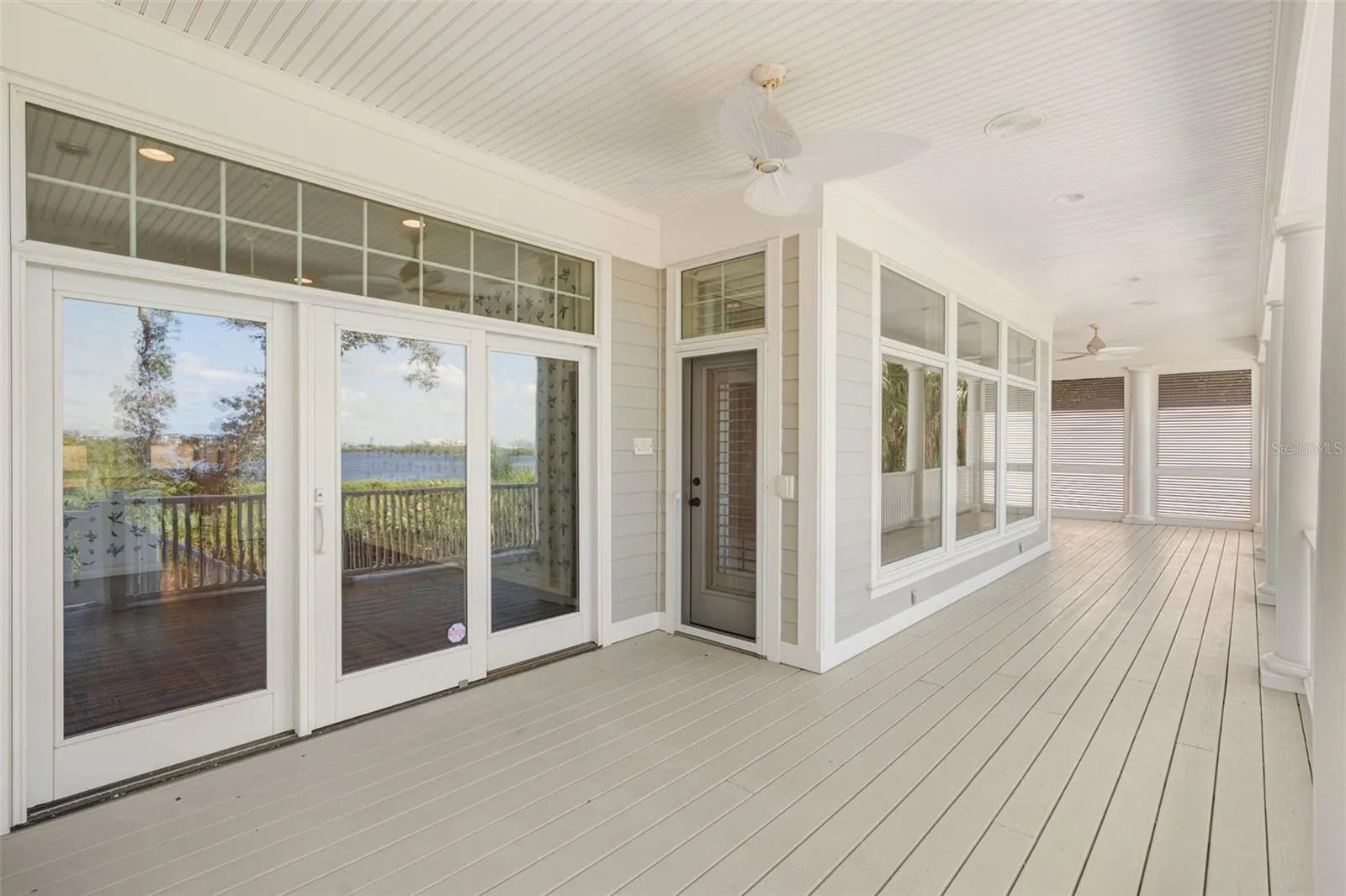 8846 FISHERMENS BAY DR