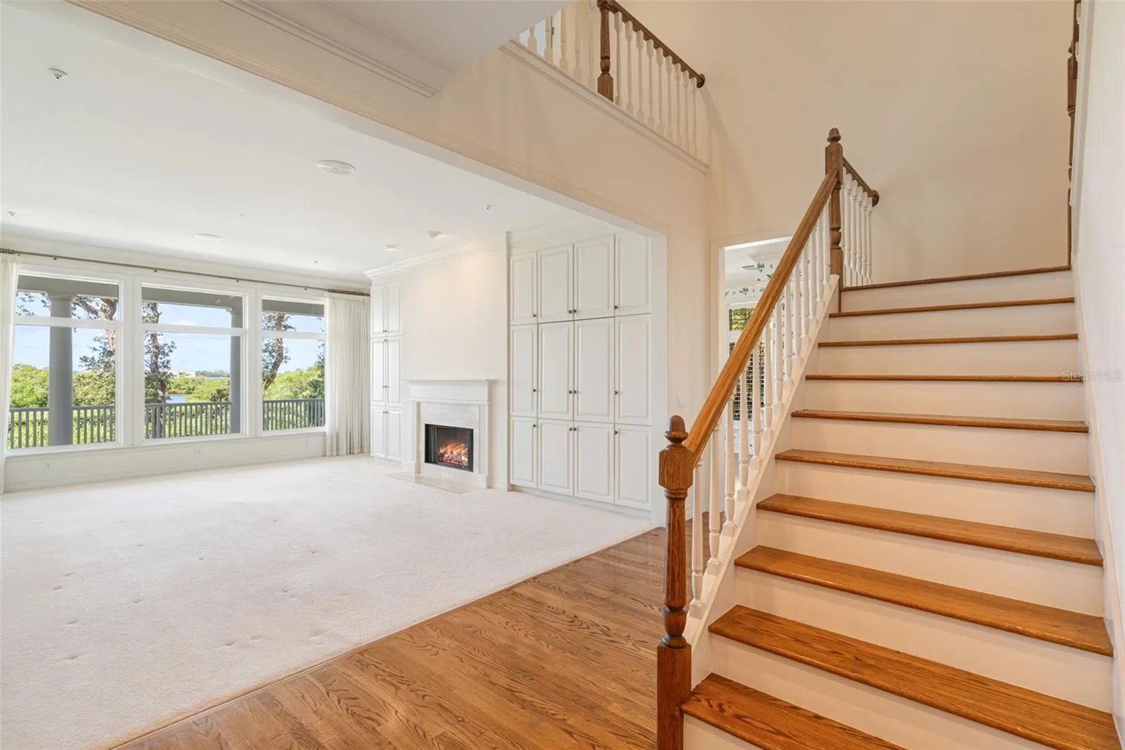 8846 FISHERMENS BAY DR