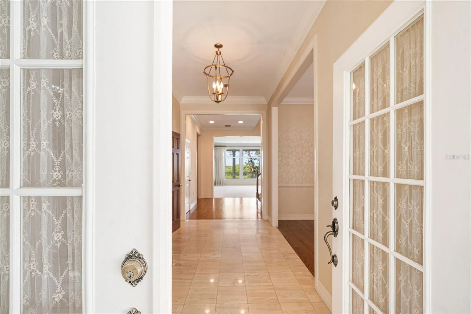 8846 FISHERMENS BAY DR