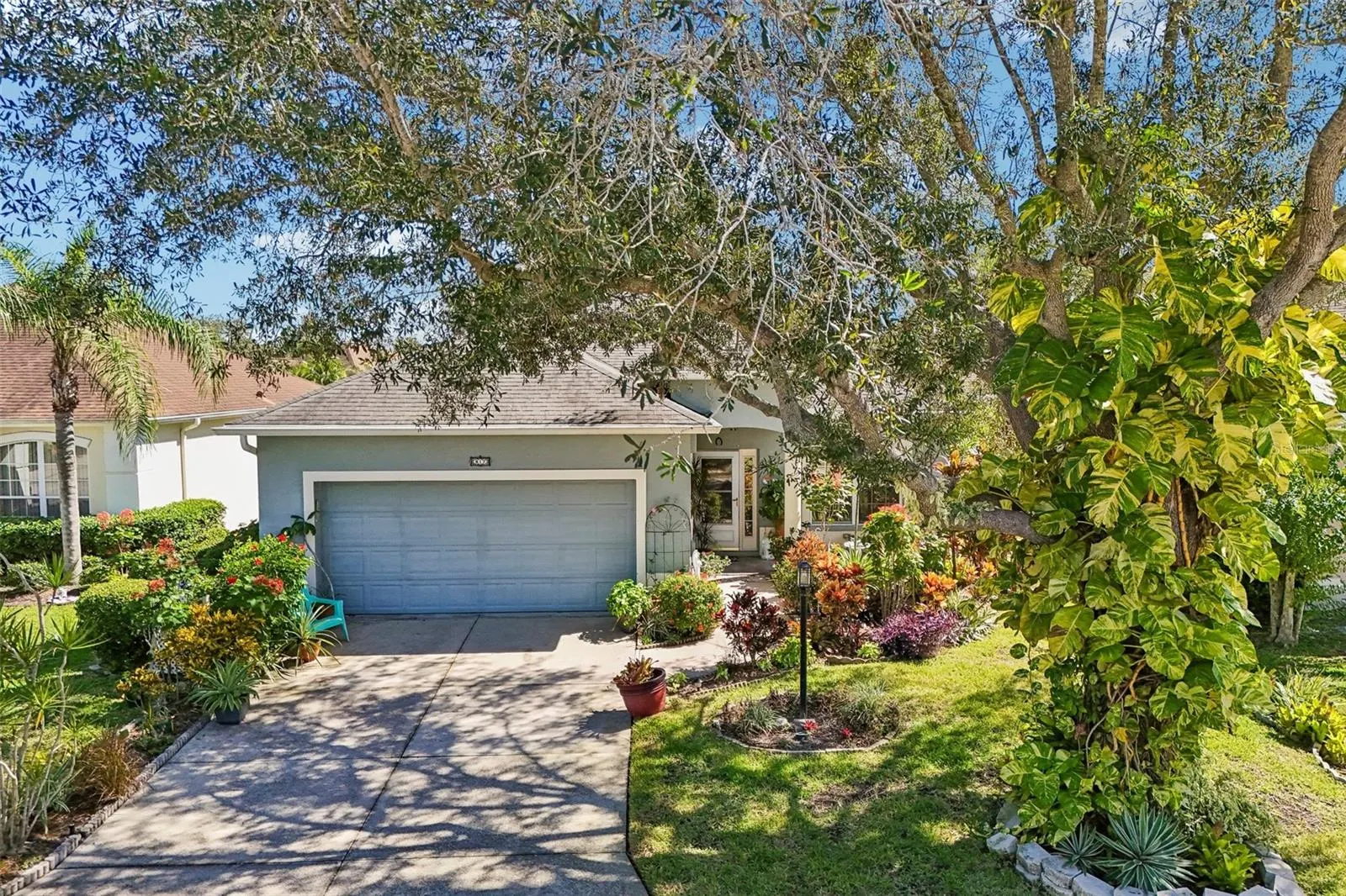 817 TALLGRASS LN
