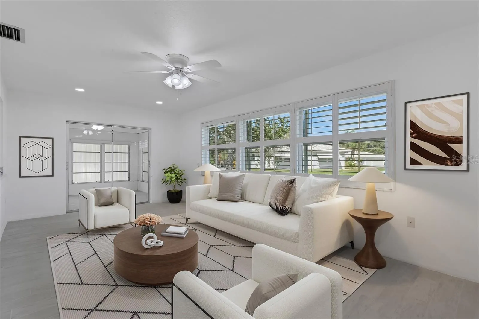 1311 BOTTLEBRUSH DR