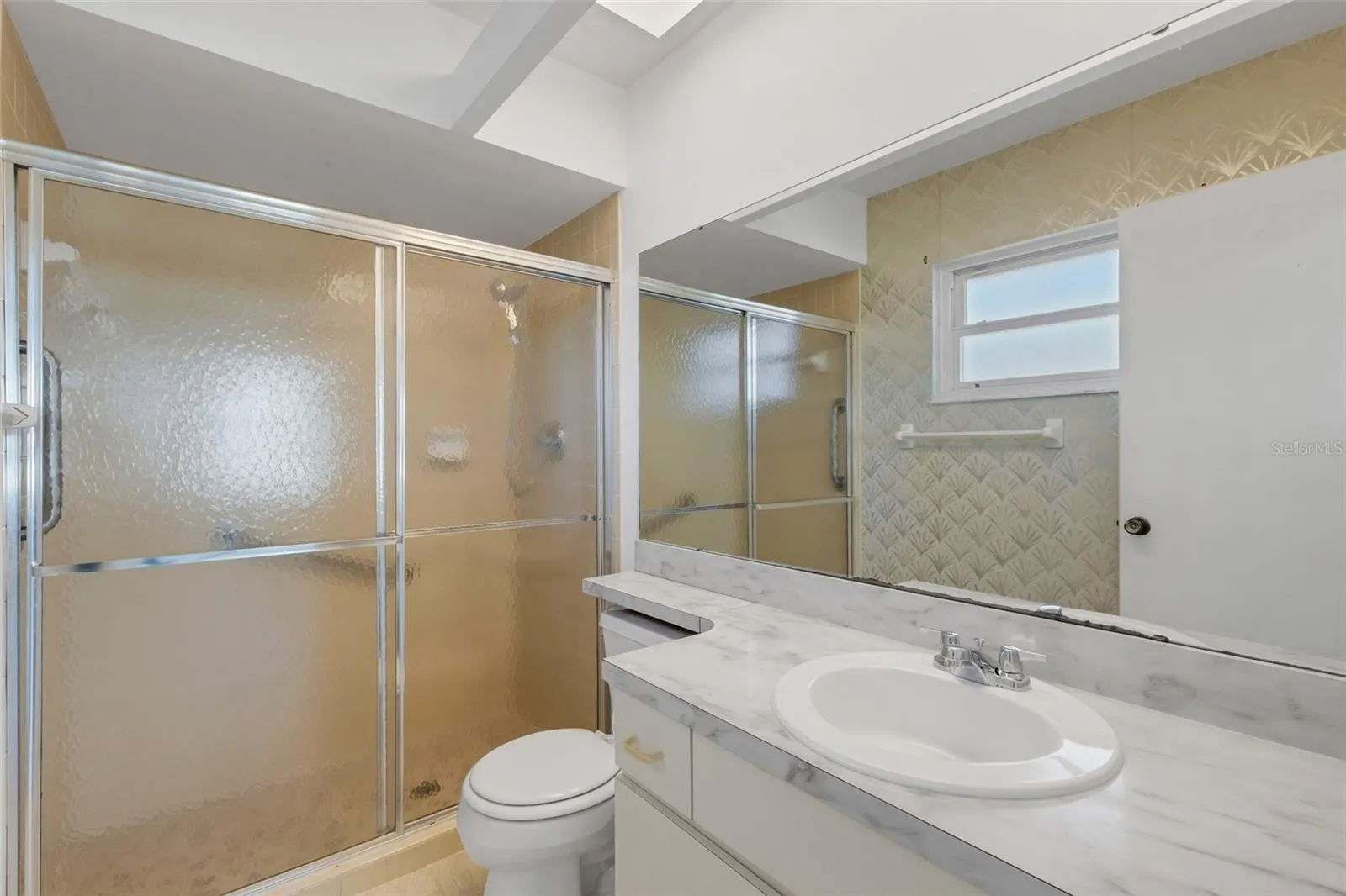 1311 BOTTLEBRUSH DR