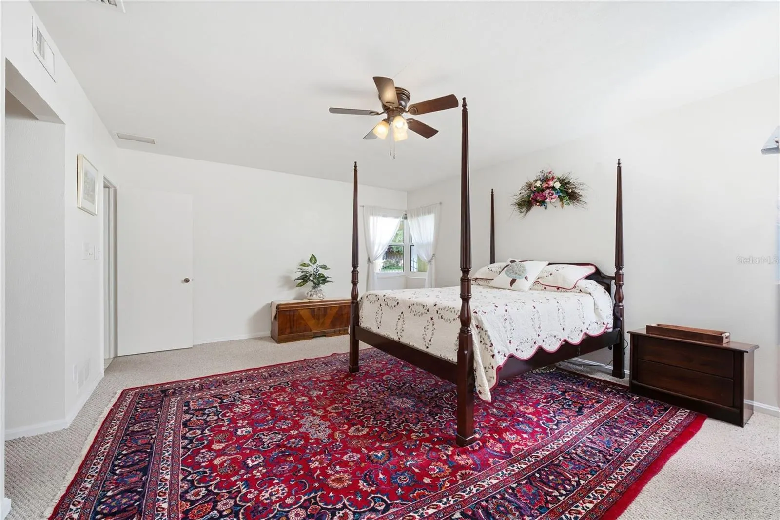 844 MAGELLAN DR