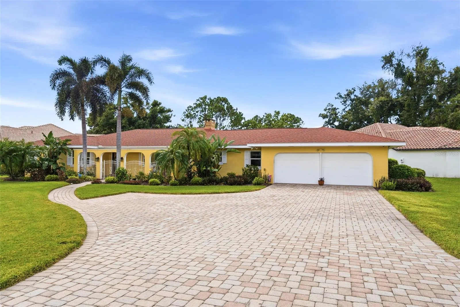 844 MAGELLAN DR