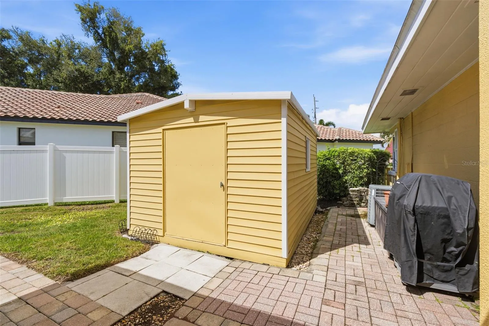 844 MAGELLAN DR