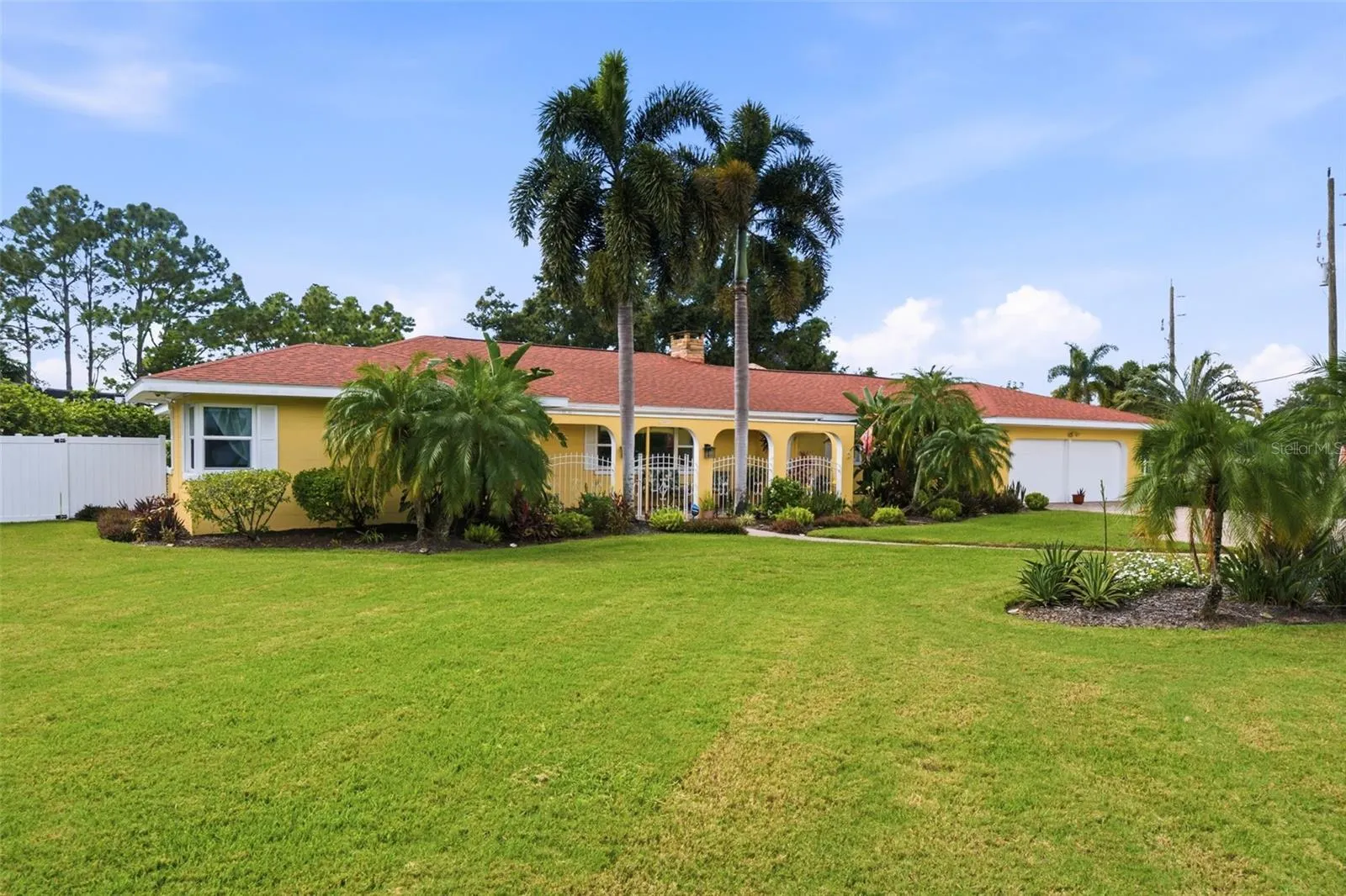 844 MAGELLAN DR