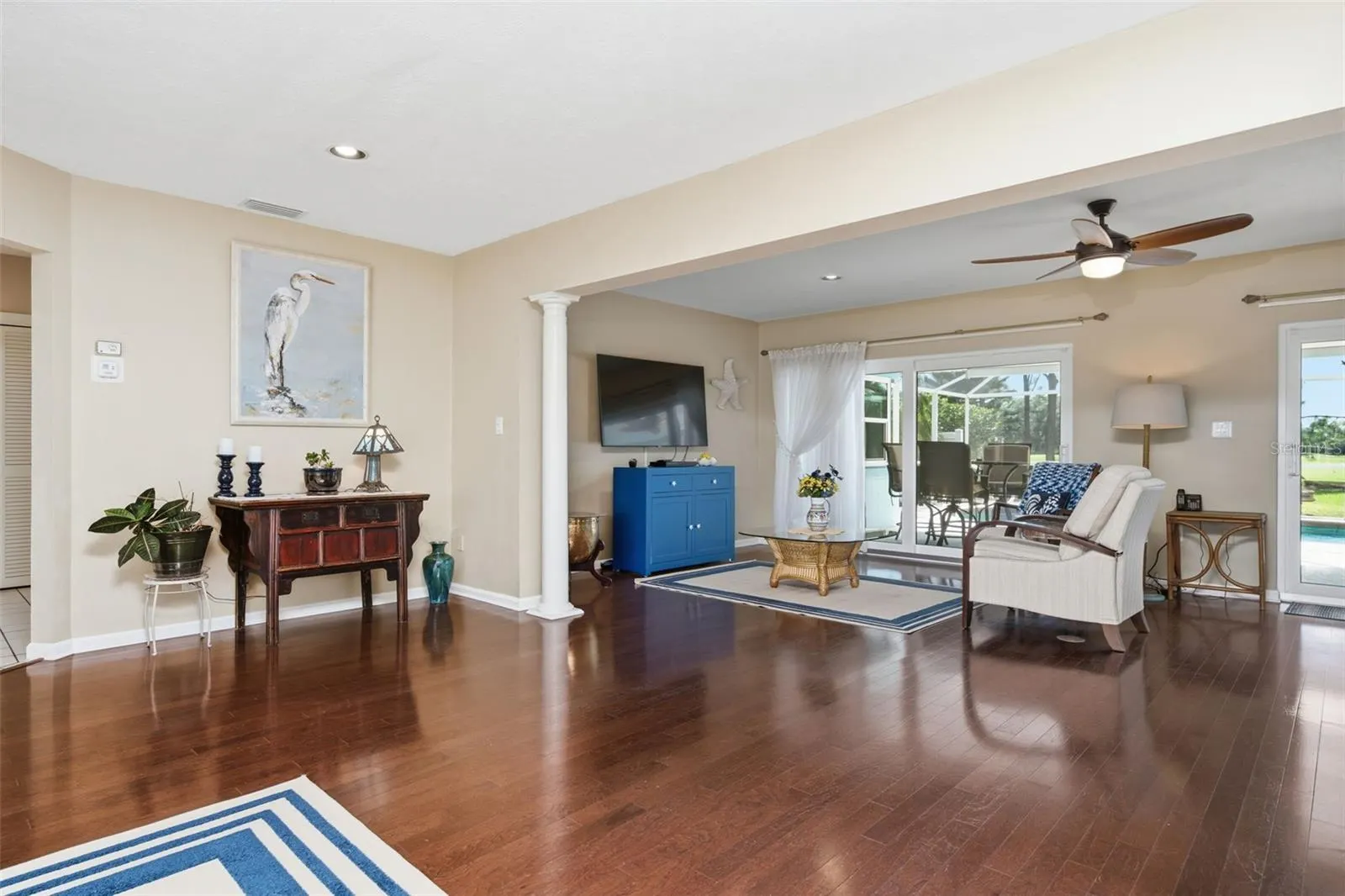 844 MAGELLAN DR