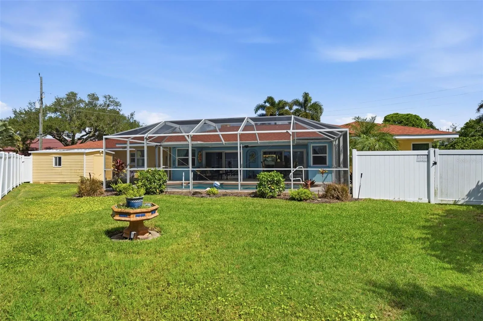 844 MAGELLAN DR