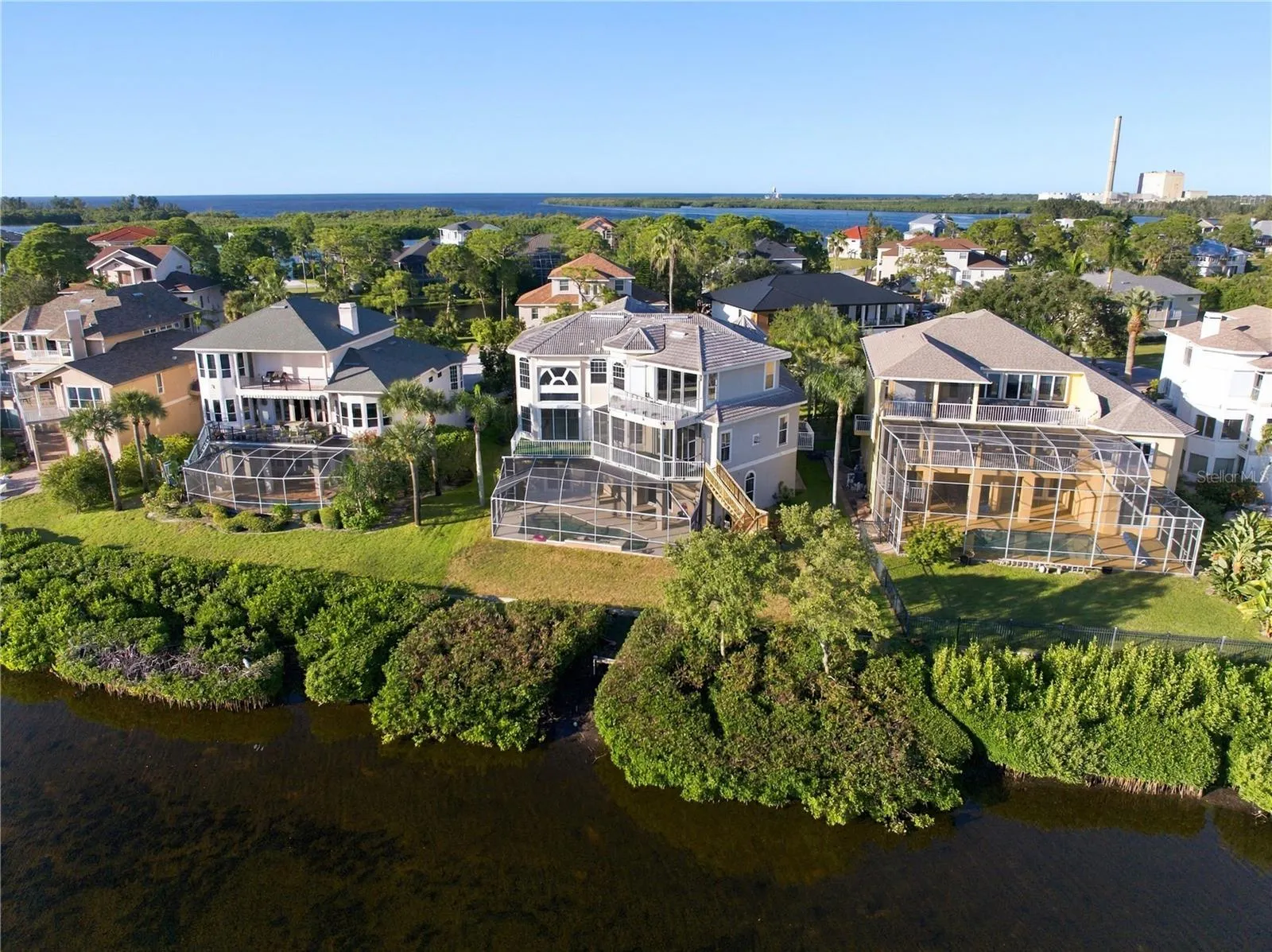 2041 HARBOUR WATCH CIR