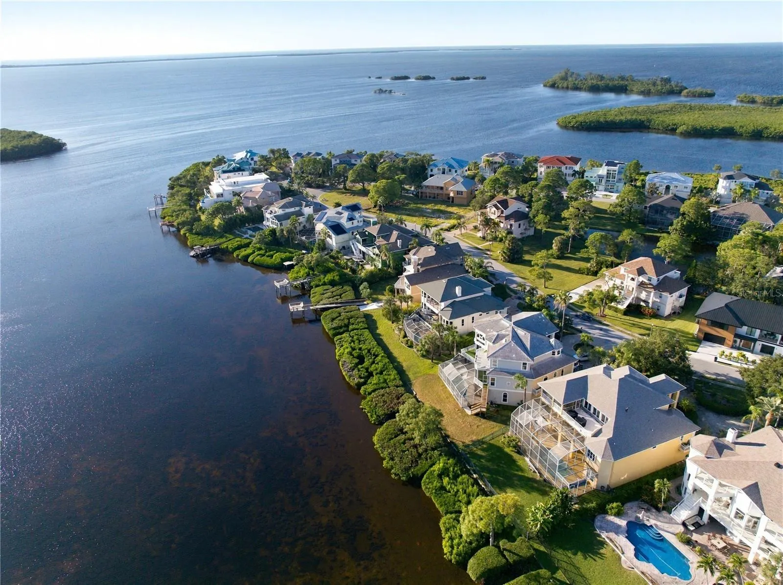 2041 HARBOUR WATCH CIR