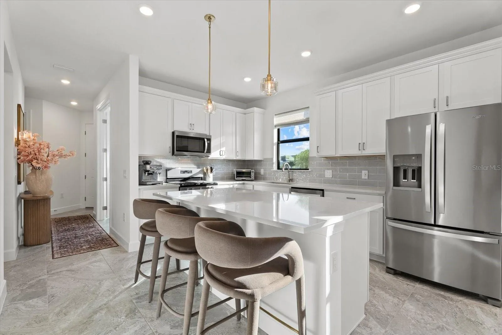 18918 INDIAN ROCK PL