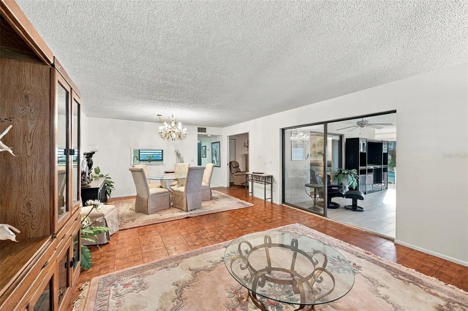 710 OAKVIEW DR #0 #0
