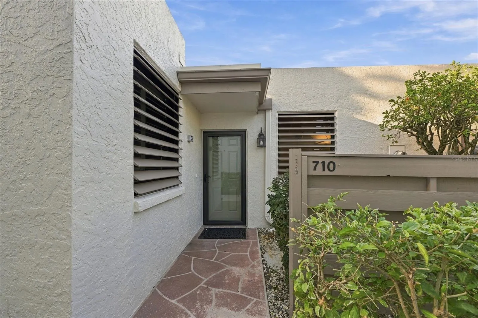 710 OAKVIEW DR #0 #0