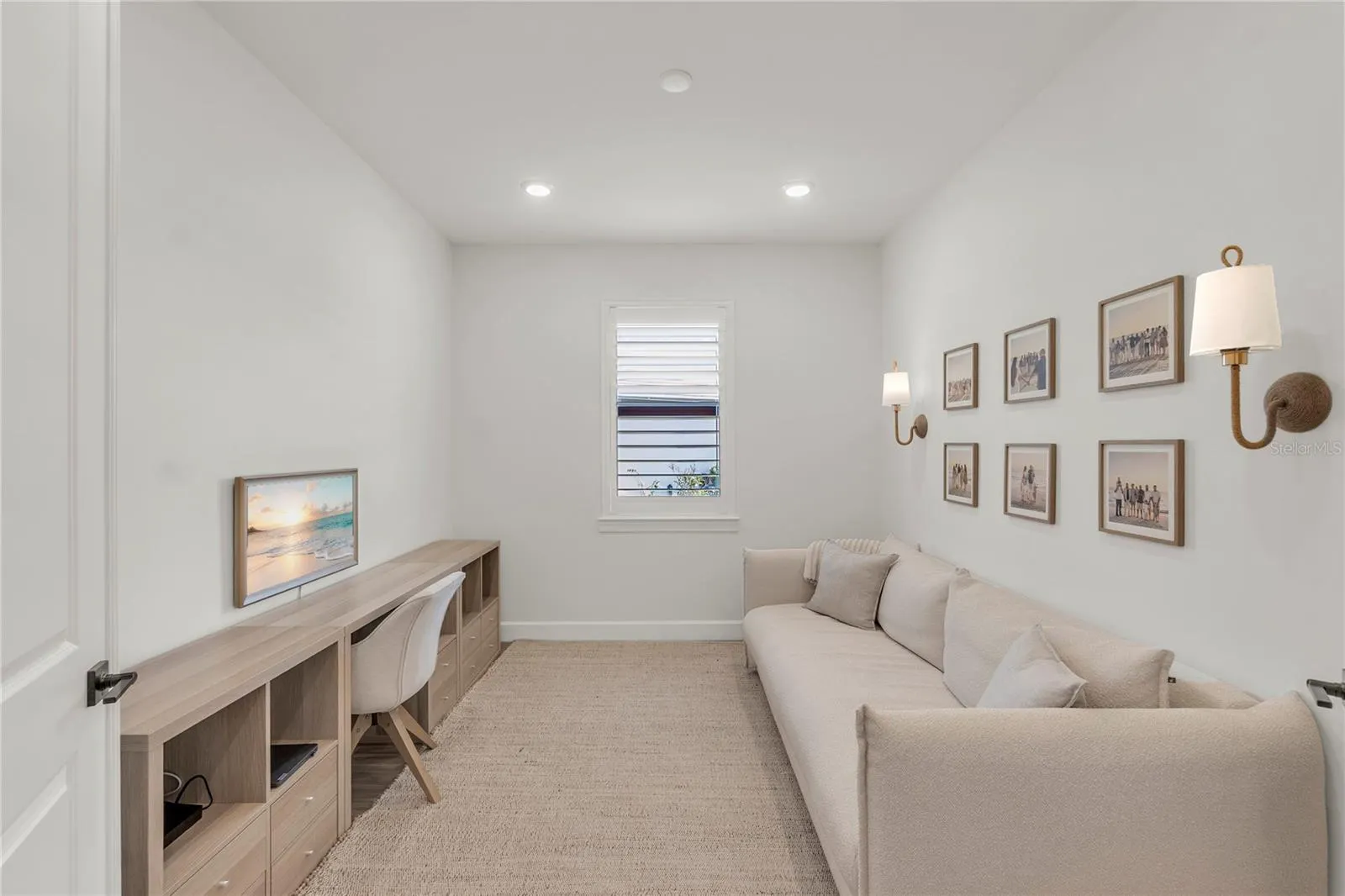 16226 HIDDEN OAK LOOP