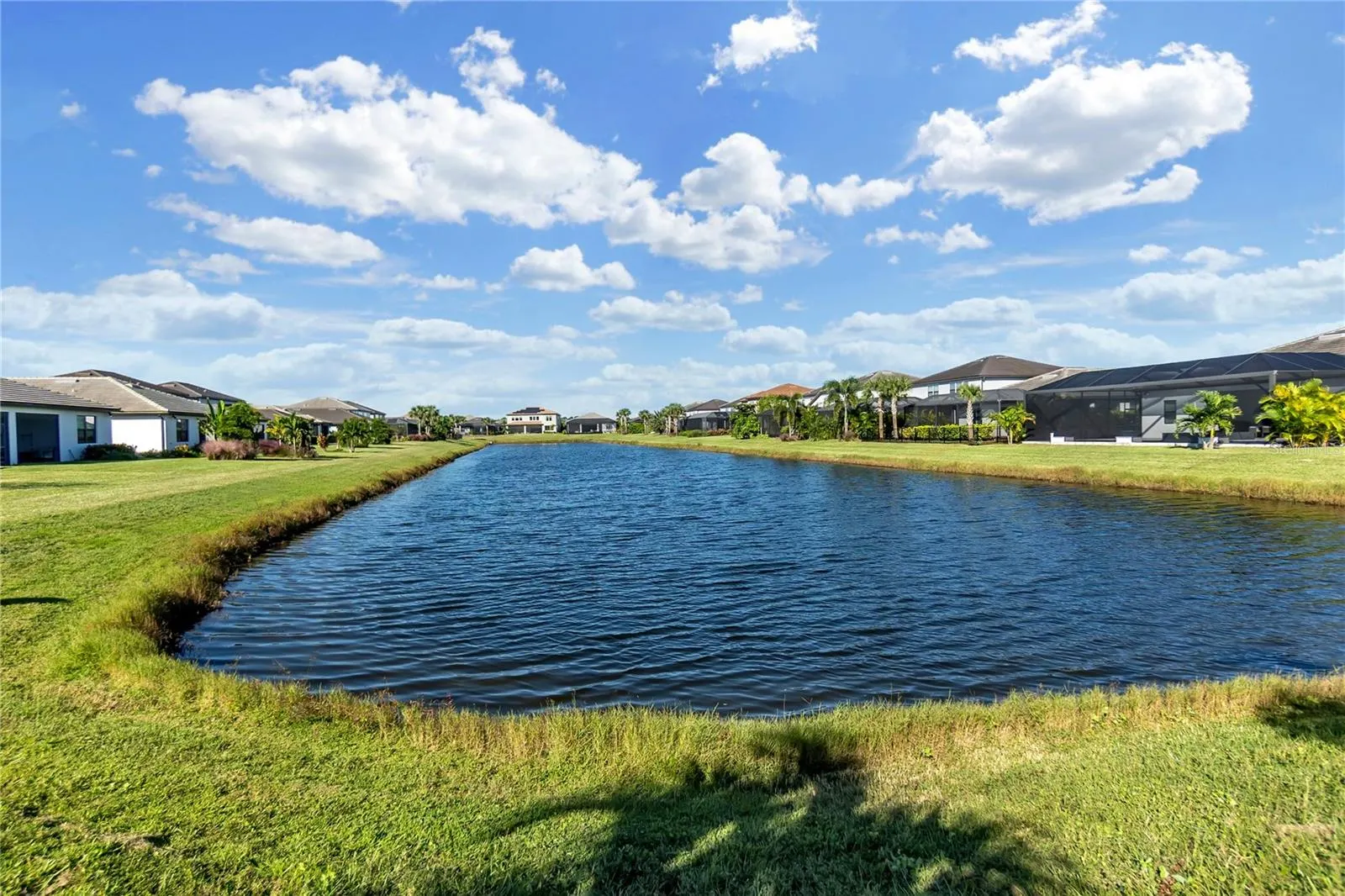16226 HIDDEN OAK LOOP