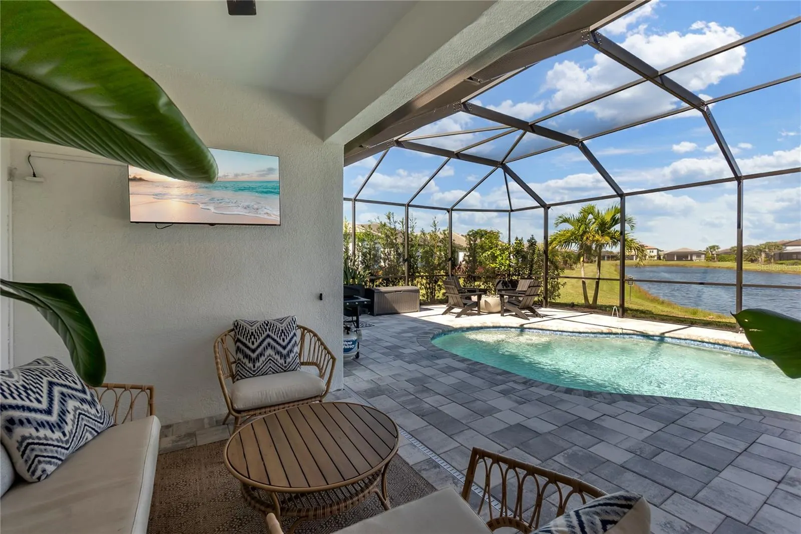 16226 HIDDEN OAK LOOP