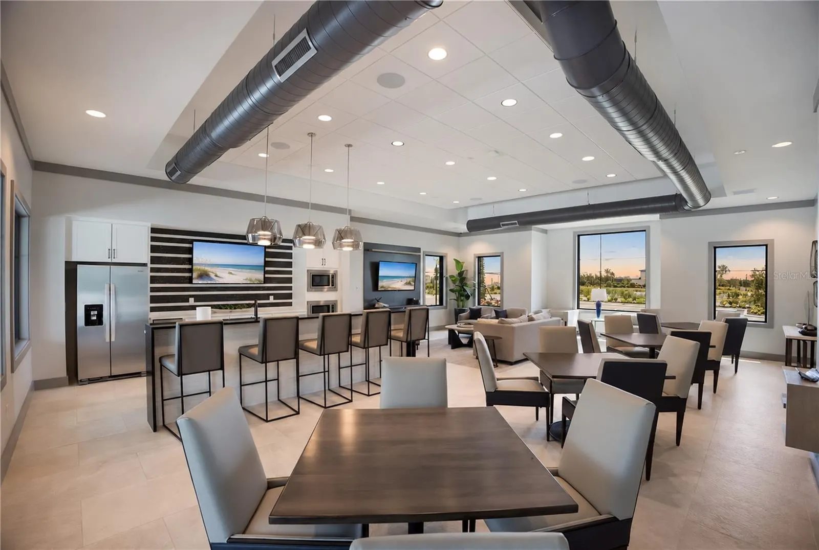 16226 HIDDEN OAK LOOP