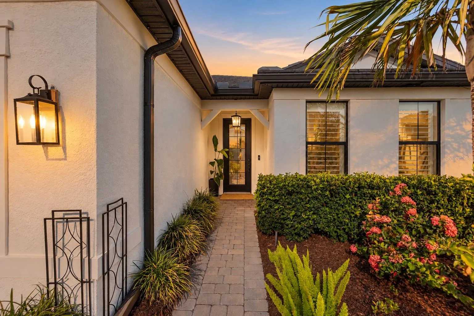 16226 HIDDEN OAK LOOP