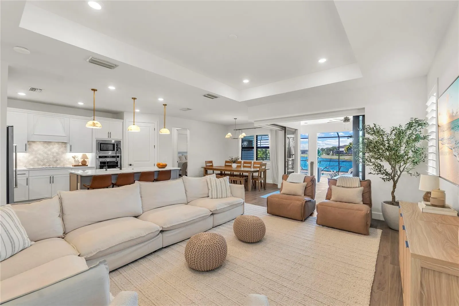 16226 HIDDEN OAK LOOP