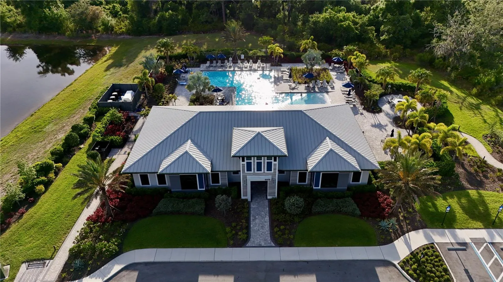 16226 HIDDEN OAK LOOP