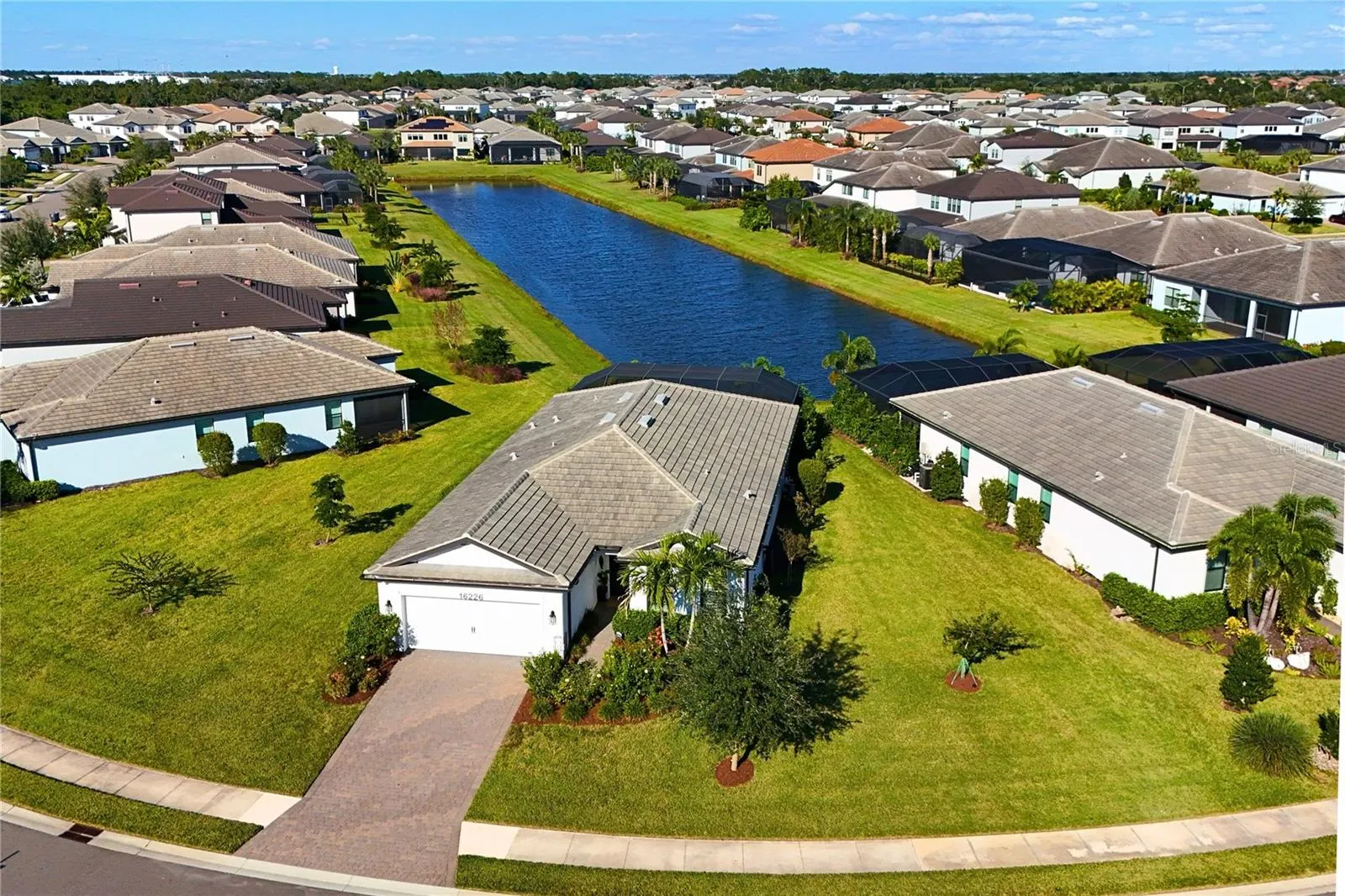 16226 HIDDEN OAK LOOP