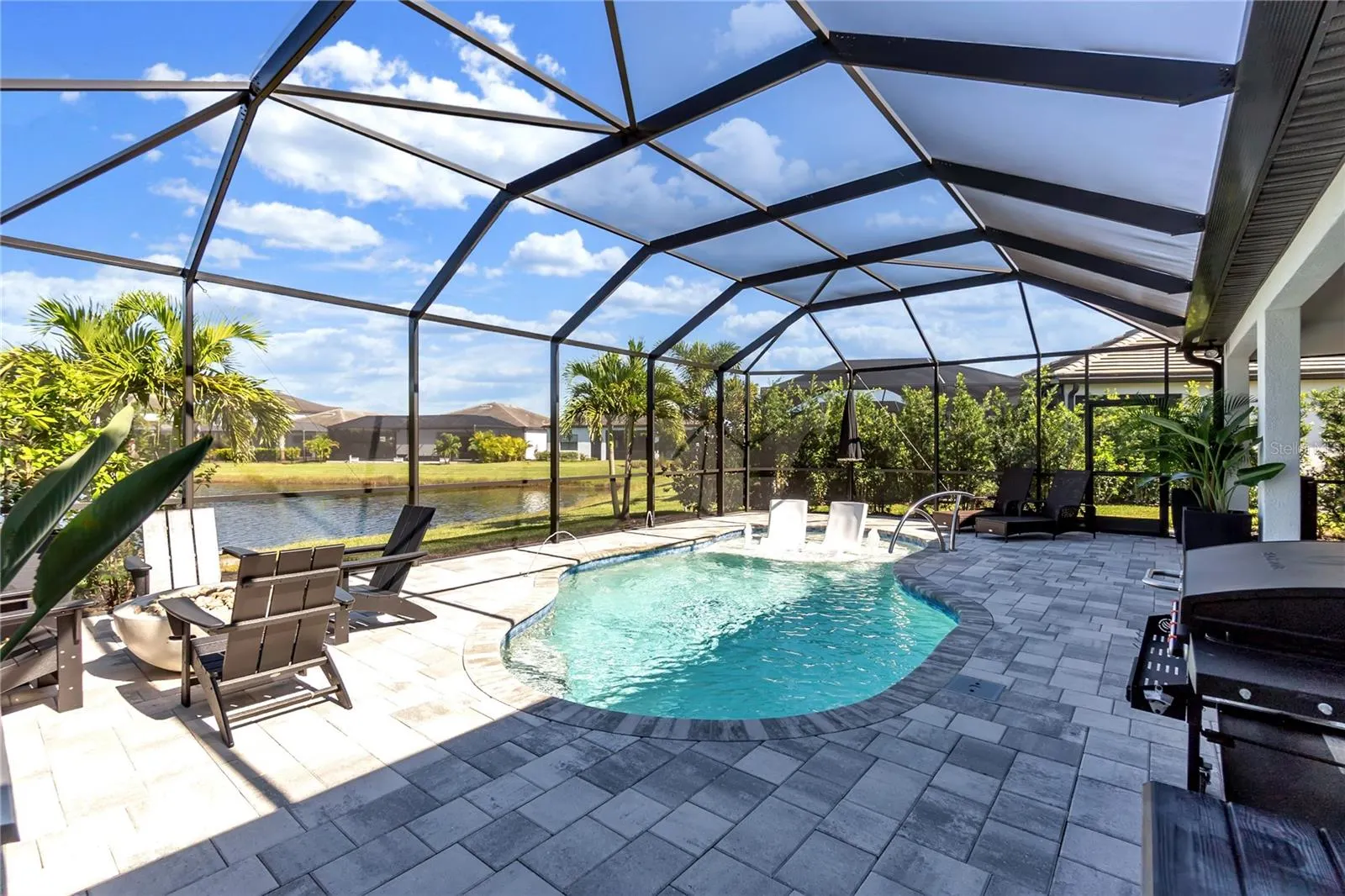16226 HIDDEN OAK LOOP